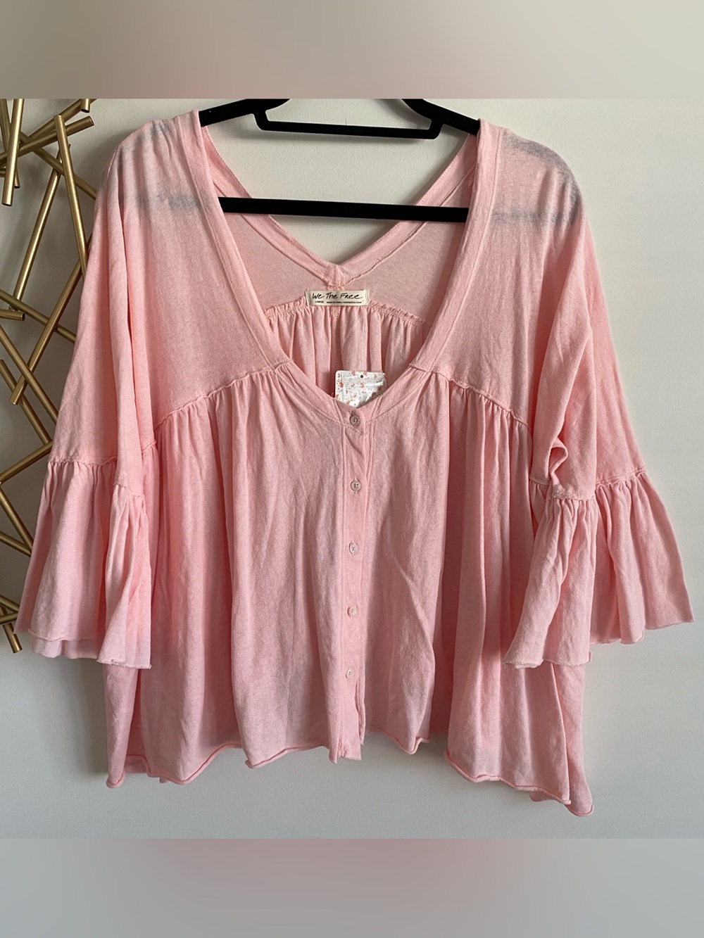 NWT Free People Light Pink Flutter Bell Sleeve Babydoll Crop Button Tee Shirt L